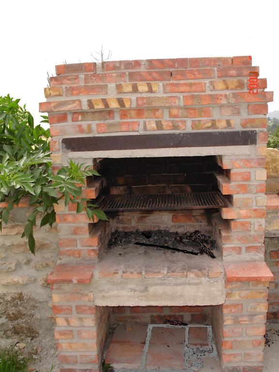 La Eria De Colombres Villa Bagian luar foto